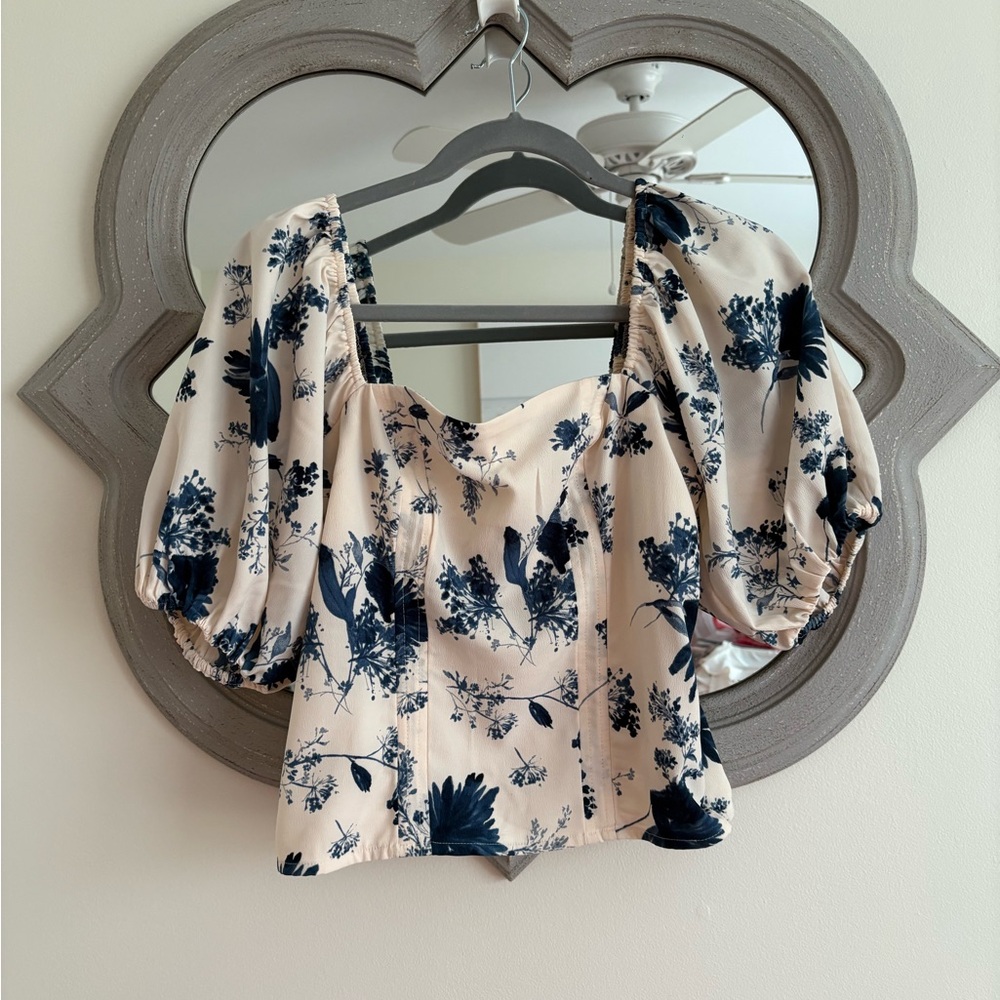 Floral Puff Sleeve Top